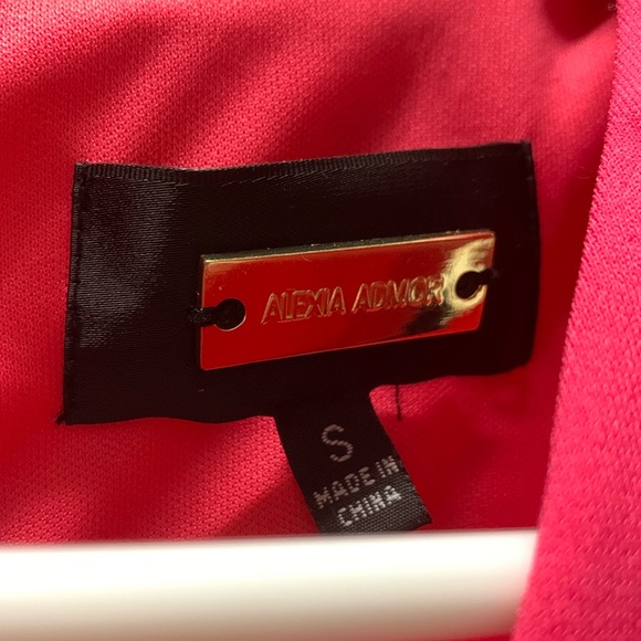 Rutched Barbie pink 3/4 length dress new never worn - Picture 5 of 8